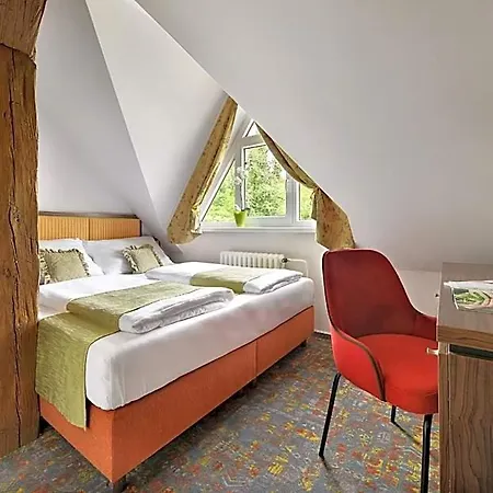 Maxmilian Lifestyle Hotel