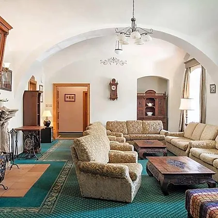 Hotell Maxmilian Lifestyle Bobnice